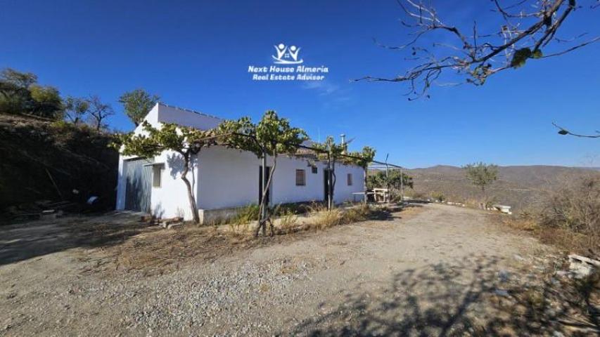 Casa con terreno en venta en Cóbdar, Cobdar photo 0