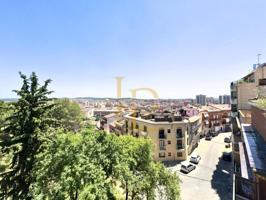 Piso en venta en Rubí photo 0