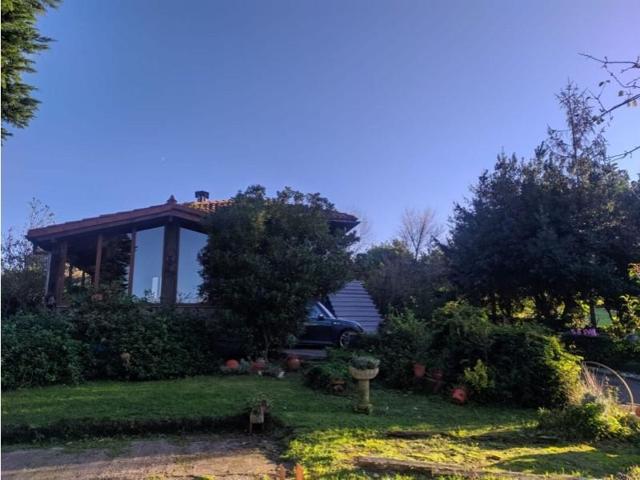 Chalet en venta en Carreño, Dormón photo 0