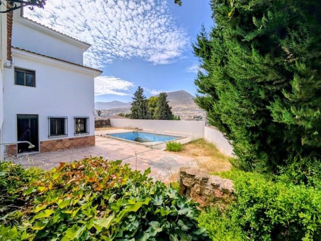 Chalet en venta en Loja, El Cerro photo 0