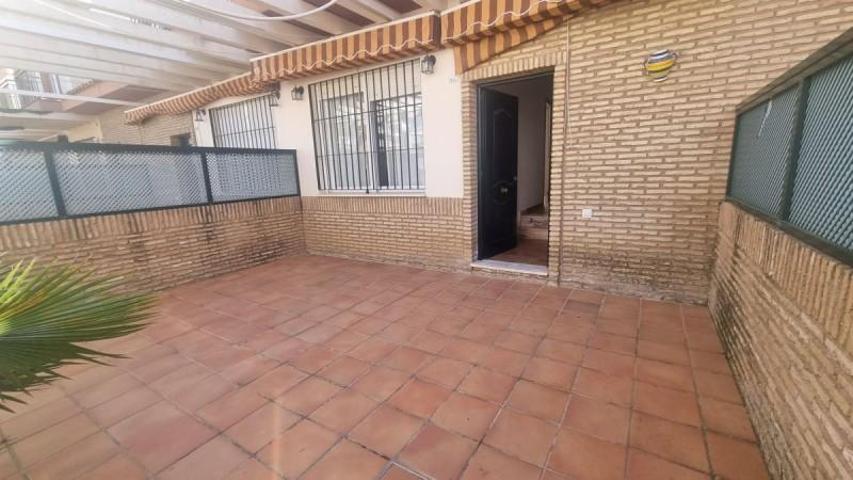Adosada en venta en Lepe, La Antilla photo 0