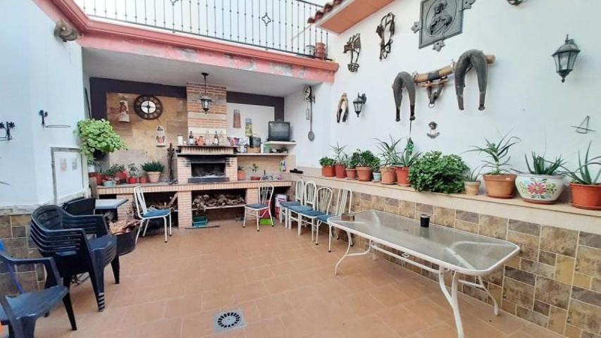 Casa en venta en Valdepeñas, Subcentro photo 0