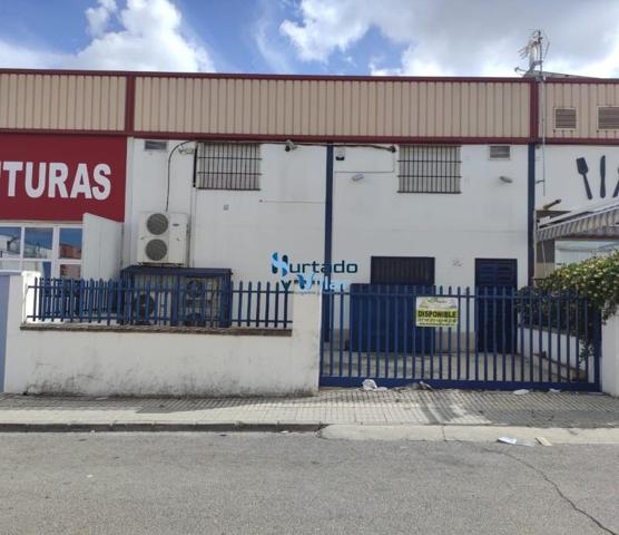 Nave industrial en venta en Úbeda, Ubeda photo 0