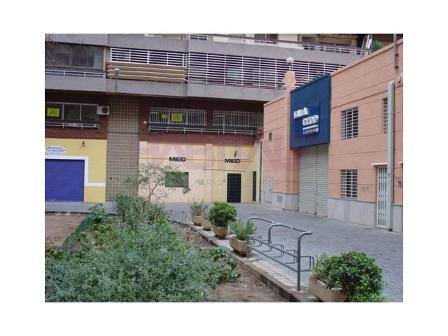 Local comercial en venta en Valencia, La Carrasca photo 0