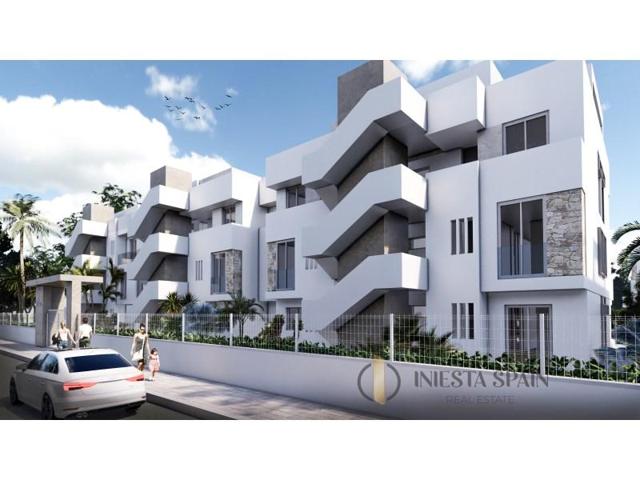 Apartamento en venta en Guardamar del Segura photo 0