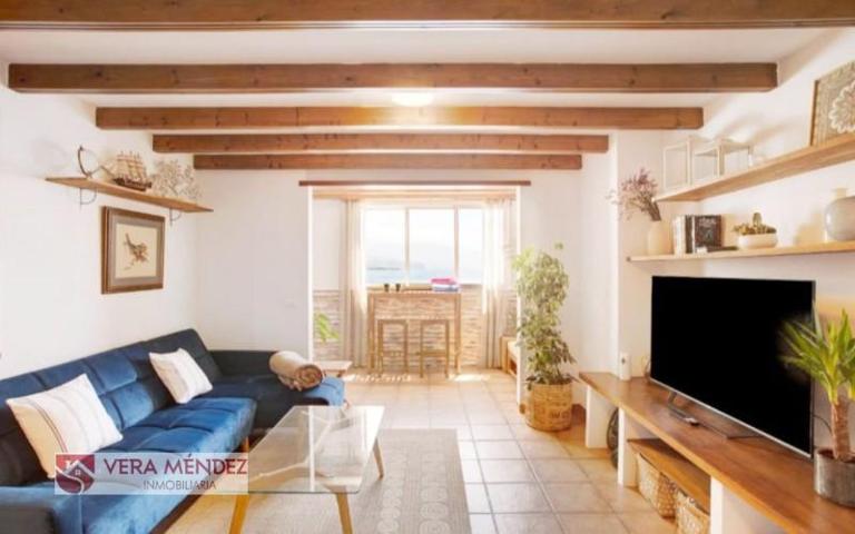 Piso en venta en Tacoronte, Mesa del Mar photo 0