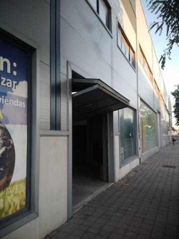 Nave industrial en venta en Sevilla, Polig. Industriales - La Negrilla photo 0