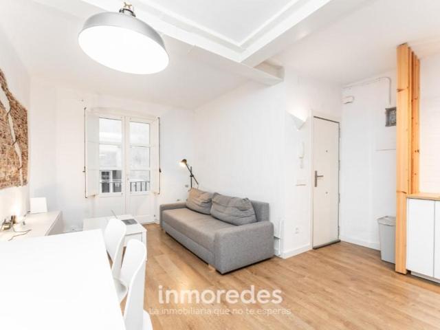 Piso en venta en Barcelona photo 0