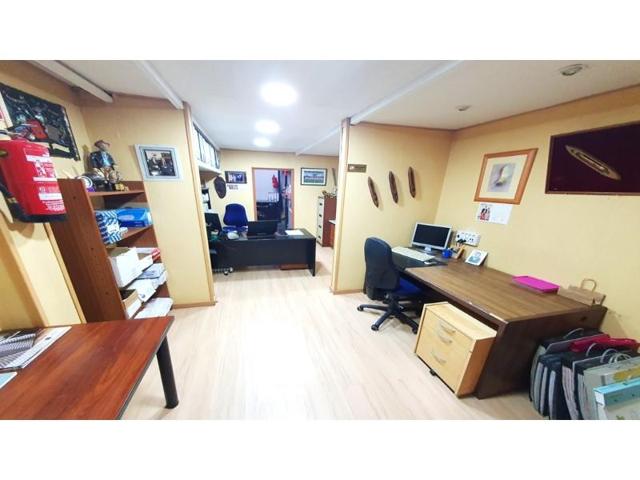 Nave industrial en venta en Leganés, Valdepelayo photo 0