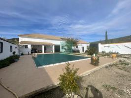 Bungalow en venta en Priego de Córdoba photo 0