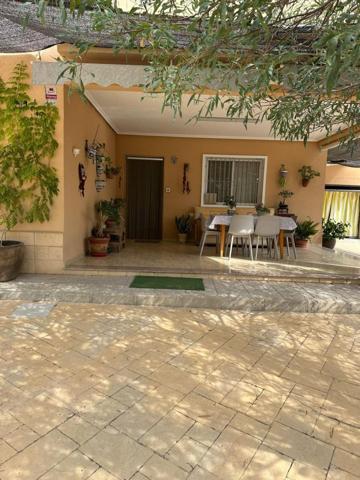 Casa con terreno en venta en Crevillent, Comunidad valenciana photo 0