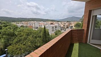 Piso en venta en Sentmenat, CENTRE photo 0