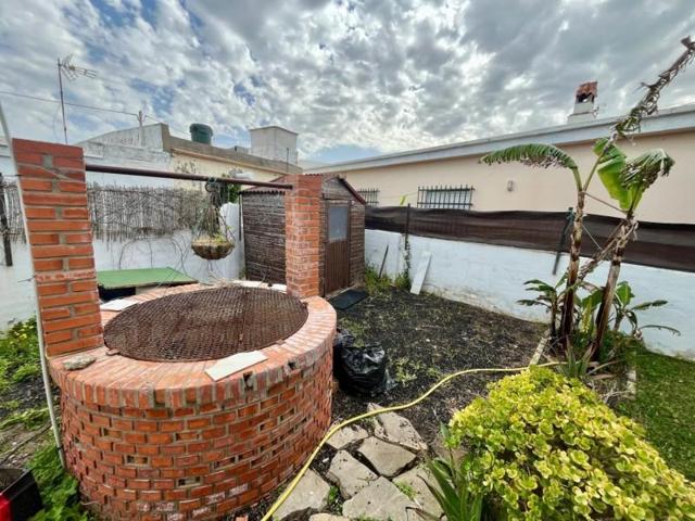 Casa en venta en Rota, Aguadulce photo 0