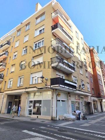 Piso en venta en Palencia, Catedral photo 0