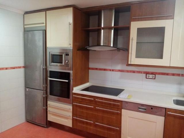 Piso en venta en Oviedo, Centro photo 0