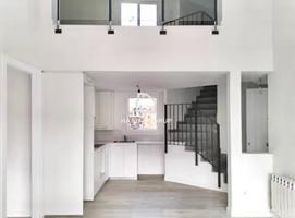 Duplex en venta en Olot photo 0