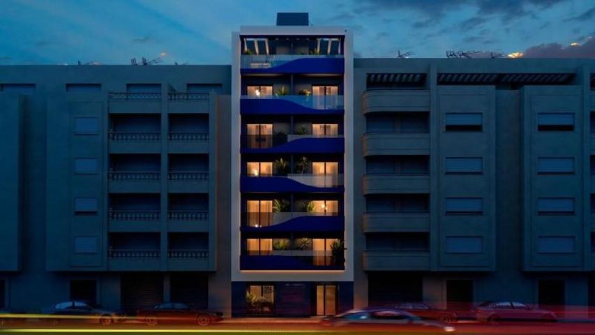 Aticos en venta en Torrevieja, Playa del Acequión photo 0