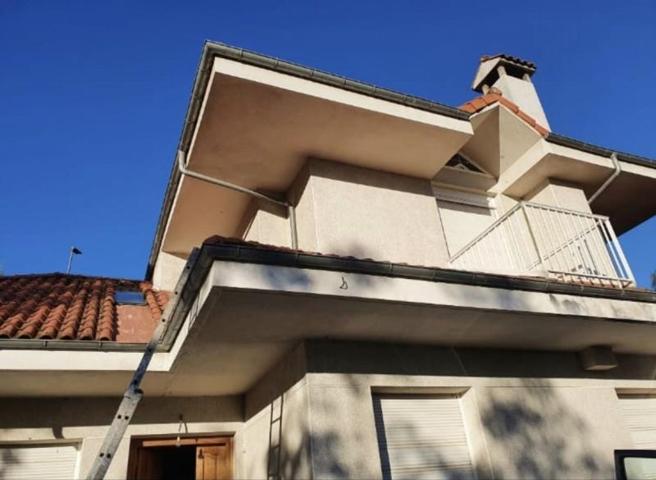 Chalet en venta en Ribera de Arriba, Ribera de Arriba photo 0