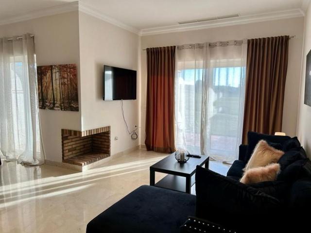 Adosada en venta en Arcos de la Frontera, Campo de Golf photo 0