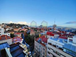 Piso en venta en Vigo, Gran Via photo 0