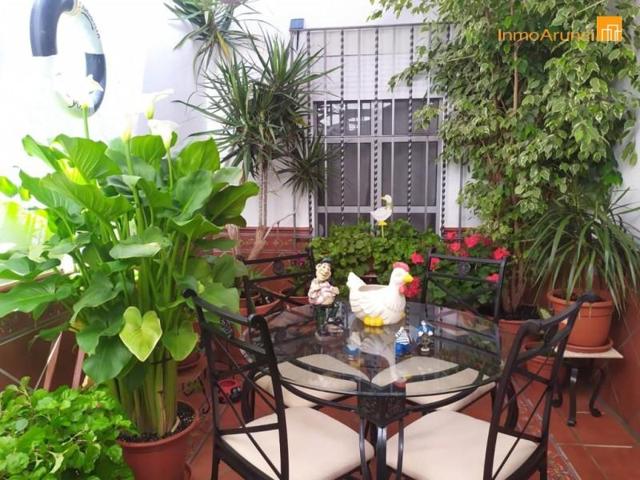 Casa en venta en Morón de la Frontera, Semi-Centro photo 0