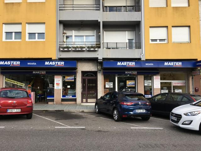 Local comercial en venta en Moaña, Daniel Castelao photo 0