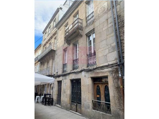 Local comercial en venta en Lugo, Centro photo 0