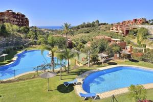 Apartamento en venta en Marbella, La Reserva de Marbella photo 0
