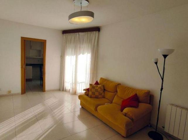 Apartamento en venta en Teià photo 0
