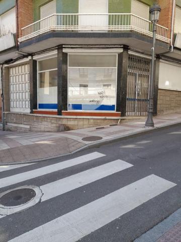 Local comercial en venta en Navia, Navia photo 0
