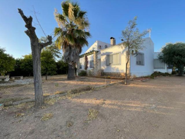 Chalet en venta en Almendralejo, San Marcos - Ermita photo 0