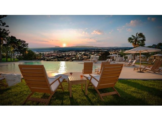 Apartamento en venta en Benahavís photo 0