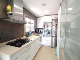 Casa en venta en Vallirana, Vallirana photo 0