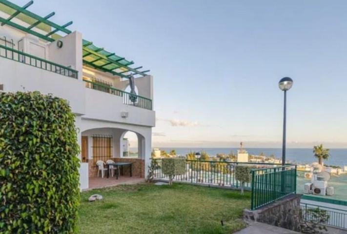 Apartamento en venta en San Bartolomé de Tirajana, Sur - San Agustin photo 0