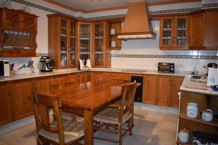 Chalet en venta en Puerto Real, Centro photo 0