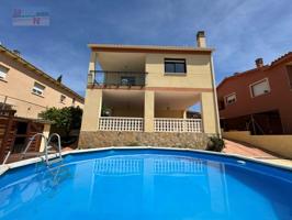 Chalet en venta en la Bisbal del Penedès, Priorat de la Bisbal photo 0
