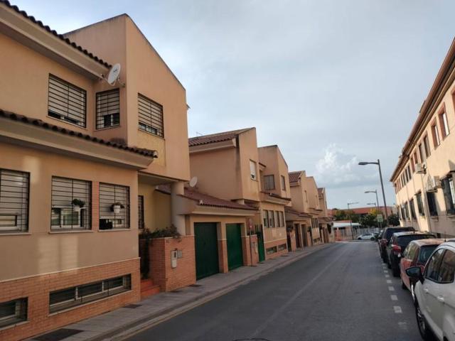 Casa en venta en Alhendín, Alhendin photo 0