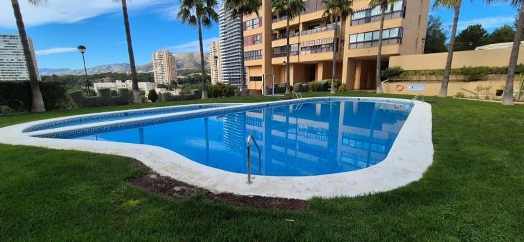 Apartamento en venta en Benidorm, Pueblo Poniente photo 0