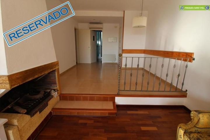 Apartamento en venta en Castell-Platja d'Aro, Platja D`Aro photo 0