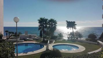Apartamento en venta en Calahonda, Costa del Sol photo 0