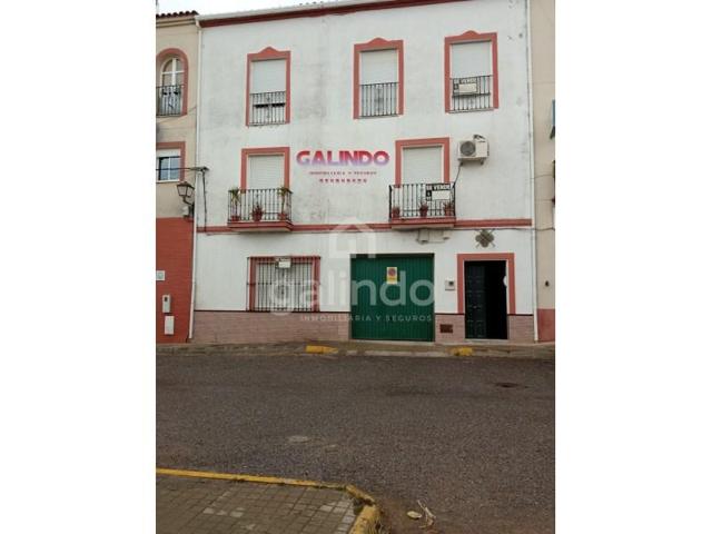 Edificio en venta en Cortegana photo 0