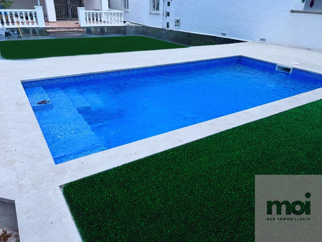 Piso en venta en Castelló d'Empúries, Castelló d'Empúries photo 0