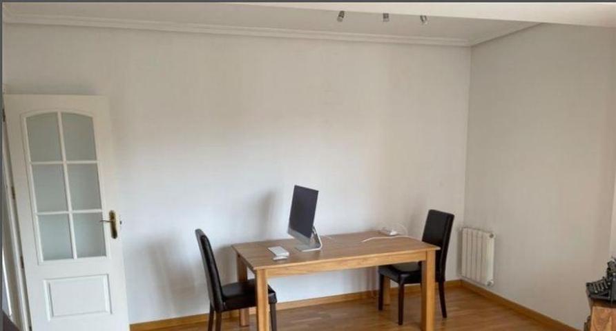 Apartamento en venta en Madrid photo 0