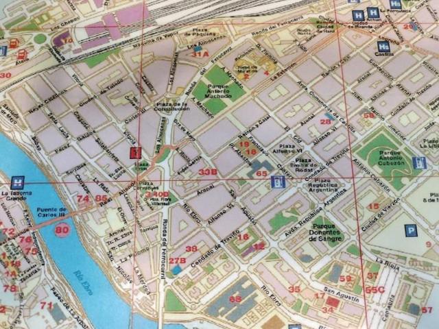 Edificio en venta en Miranda de Ebro, Centro photo 0