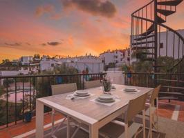 Apartamento en venta en Benahavís photo 0