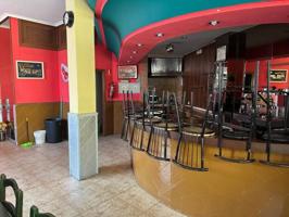 Local comercial en venta en El Escorial, Centro - Ayuntamiento photo 0