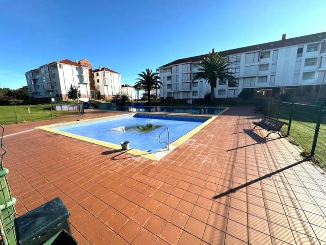 Piso en venta en Noja, Playa de Ris photo 0