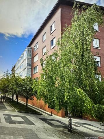 Piso en venta en Vitoria-Gasteiz, Vitoria-Gasteiz photo 0