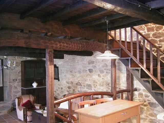 Casa con terreno en venta en Silleda photo 0