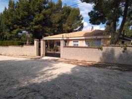 Chalet en venta en Tibi, Tibi photo 0